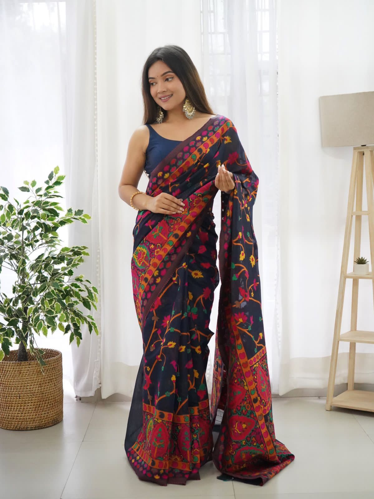 Ratatouille Navy Blue Pashmina saree With Incomparable Blouse Piece