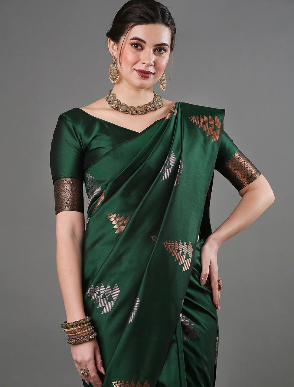 Pulsating Green Soft Silk Saree With Posh Blouse Piece