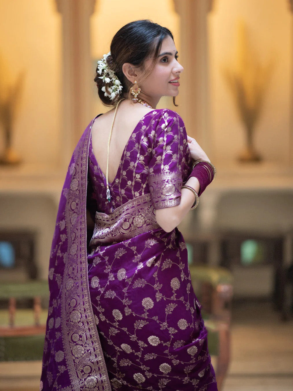 Pulsating Purple Soft Silk Saree With Innovative Blouse Piece