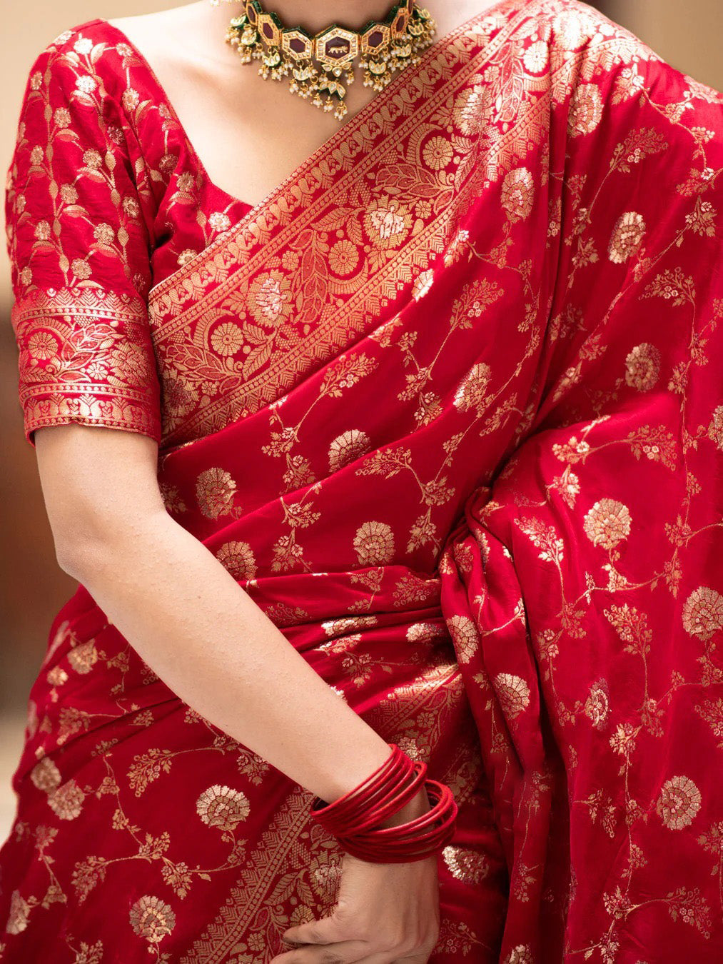 Allure Red Soft Silk Saree With Marvellous Blouse Piece