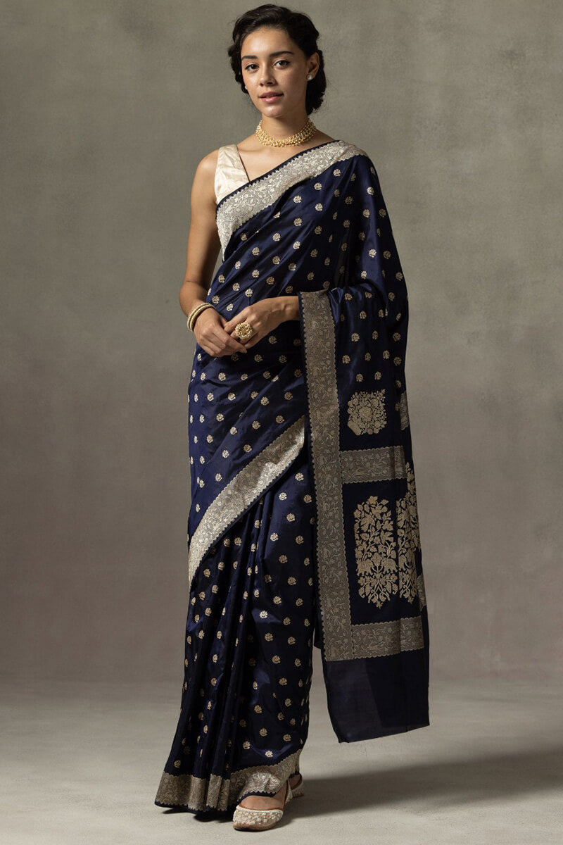 Ravishing Navy Blue Soft Silk Saree With Skinny Blouse Piece