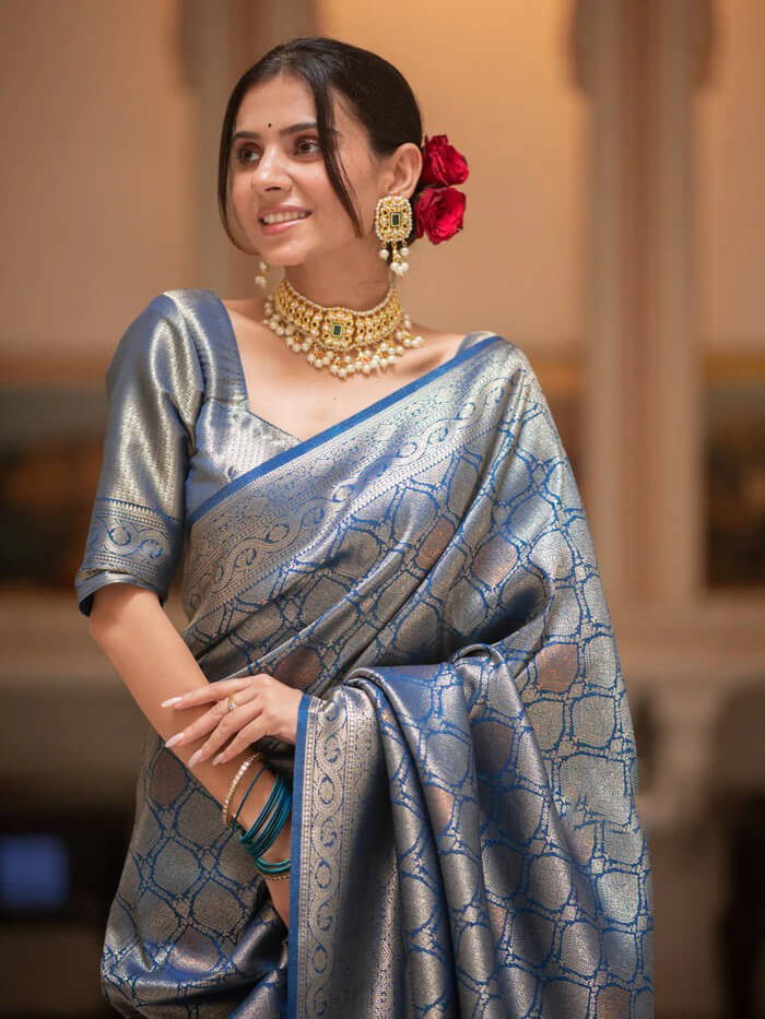 Demanding Blue Soft Silk Saree With Entrancing Blouse Piece