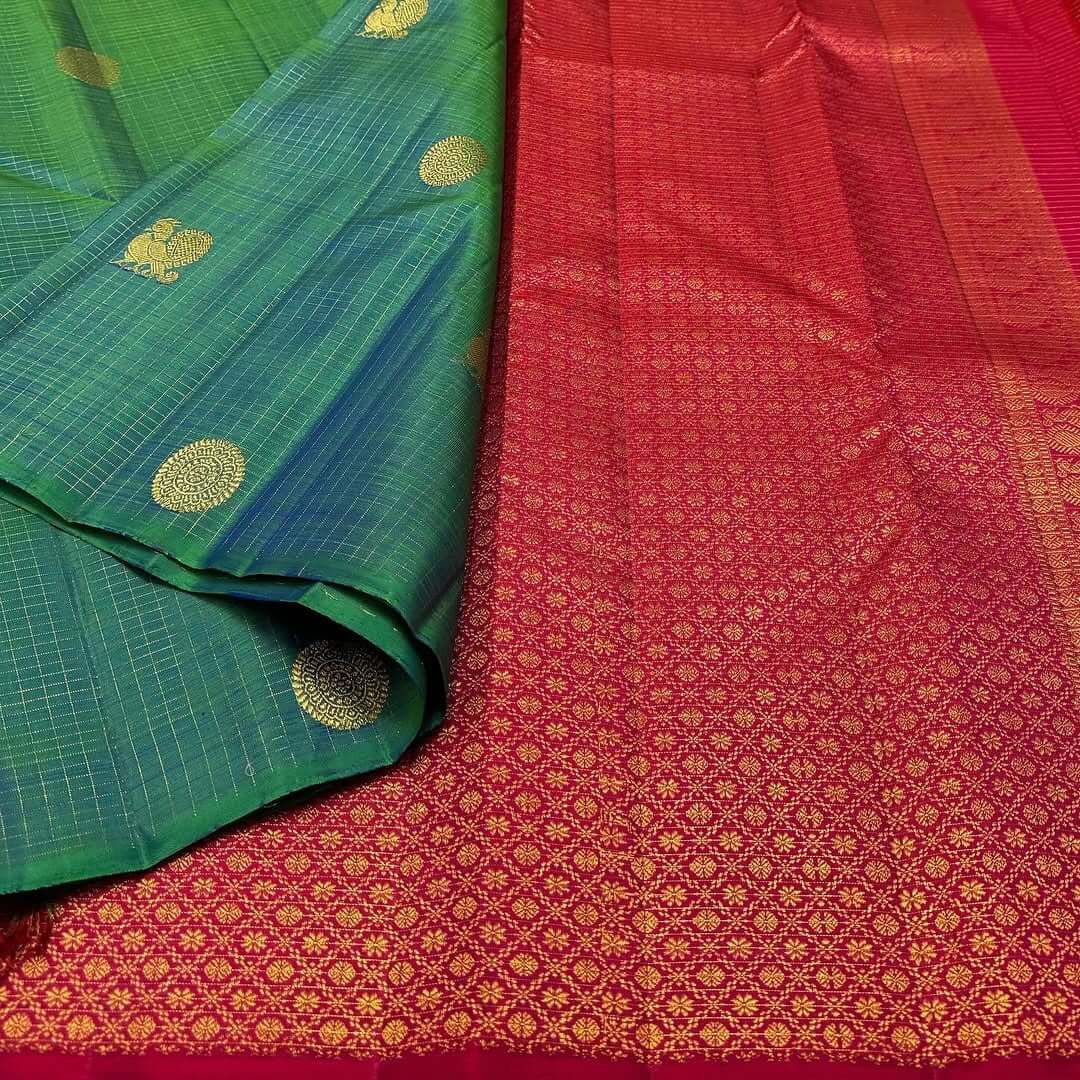 Beleaguer Rama Soft Silk Saree With Stunner Blouse Piece – chetraag