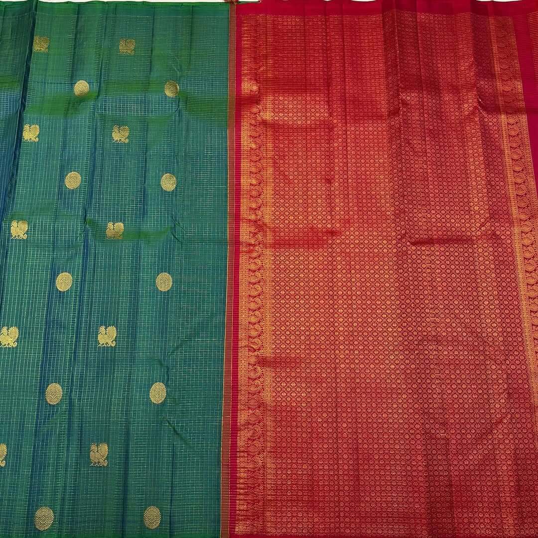 Beleaguer Rama Soft Silk Saree With Stunner Blouse Piece – chetraag