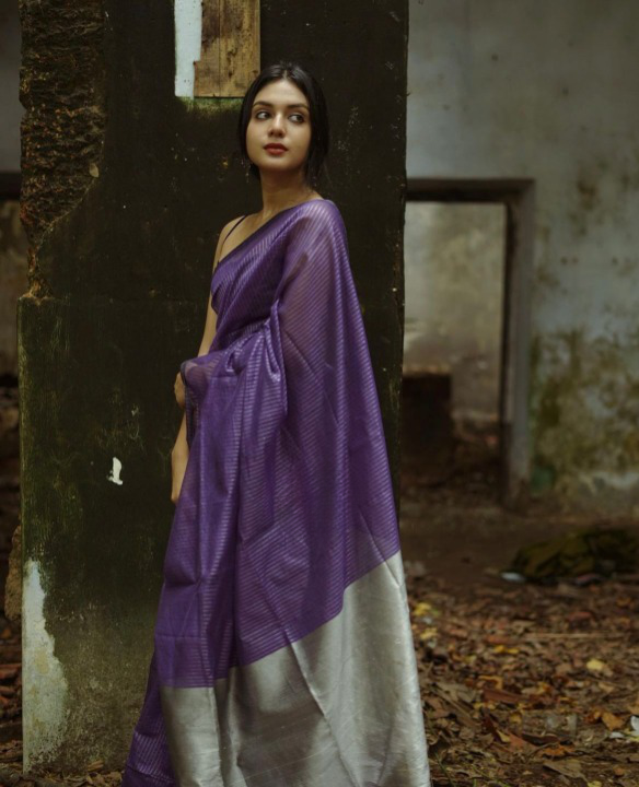 Bucolic Purple Soft Banarasi Silk Saree With Splendiferous Blouse Piece