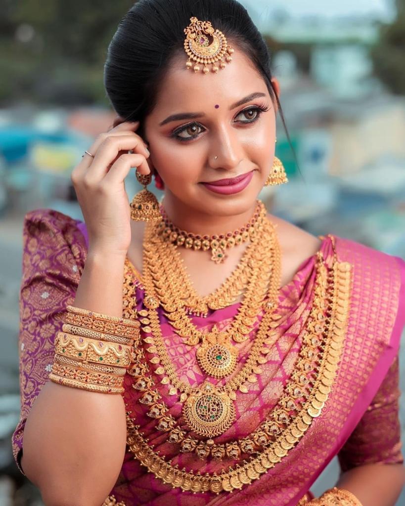 A dreamy Dark Pink Soft Silk Saree With Scintilla Blouse Piece