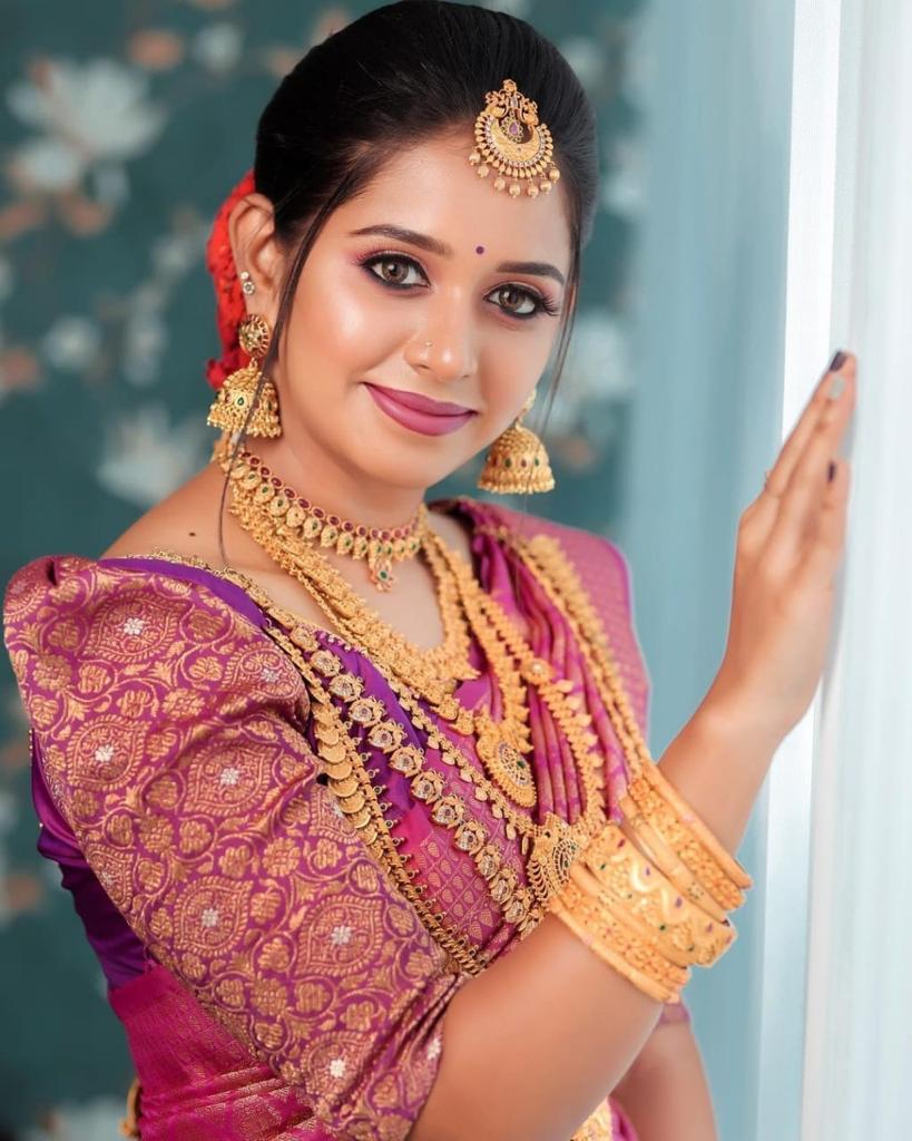 A dreamy Dark Pink Soft Silk Saree With Scintilla Blouse Piece