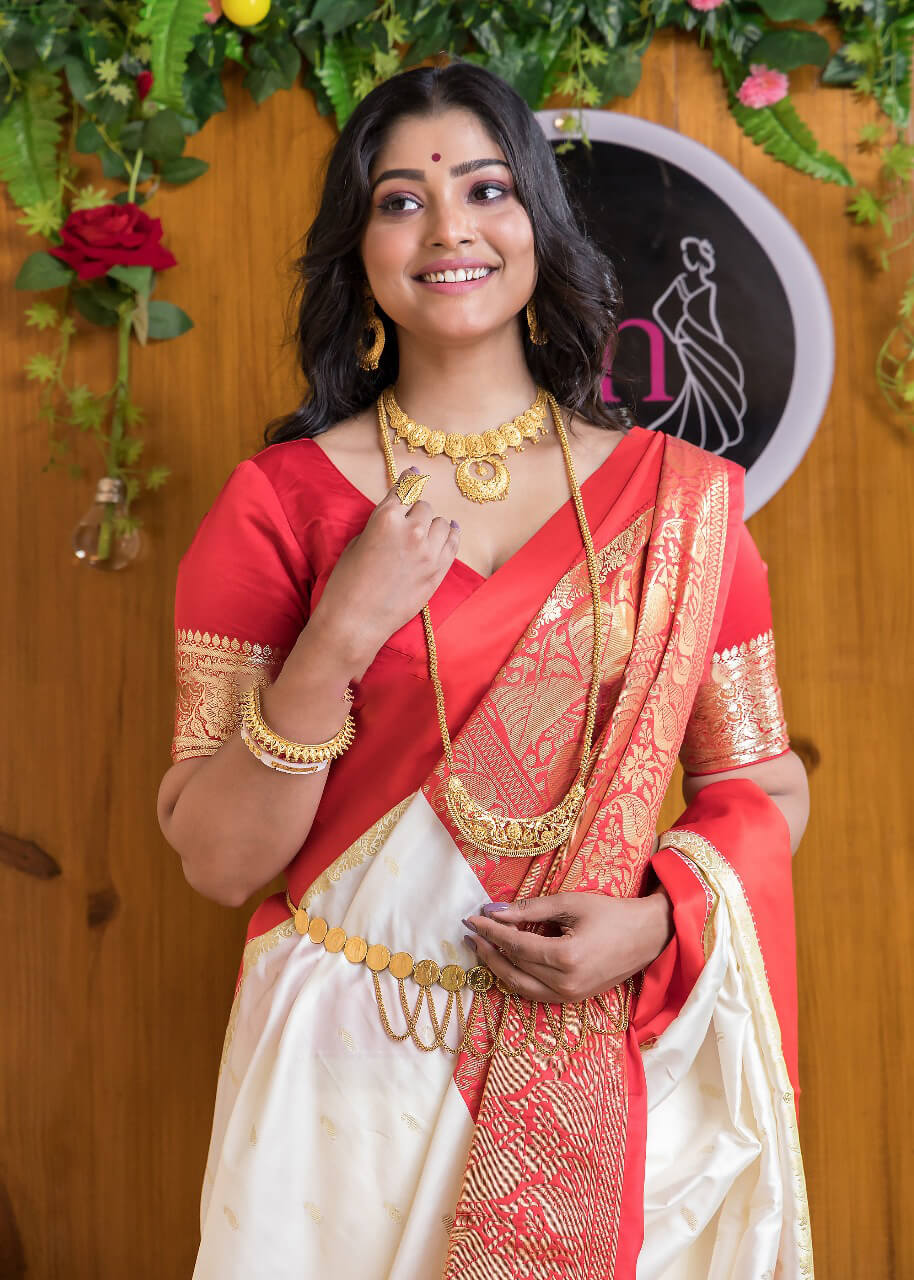 Arresting Beige Soft Silk Saree With Admirable Blouse Piece