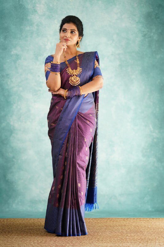 Stylish Purple Soft Silk Saree With Exceptional Blouse Piece