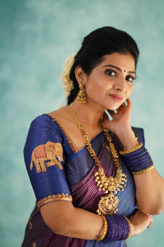 Stylish Purple Soft Silk Saree With Exceptional Blouse Piece