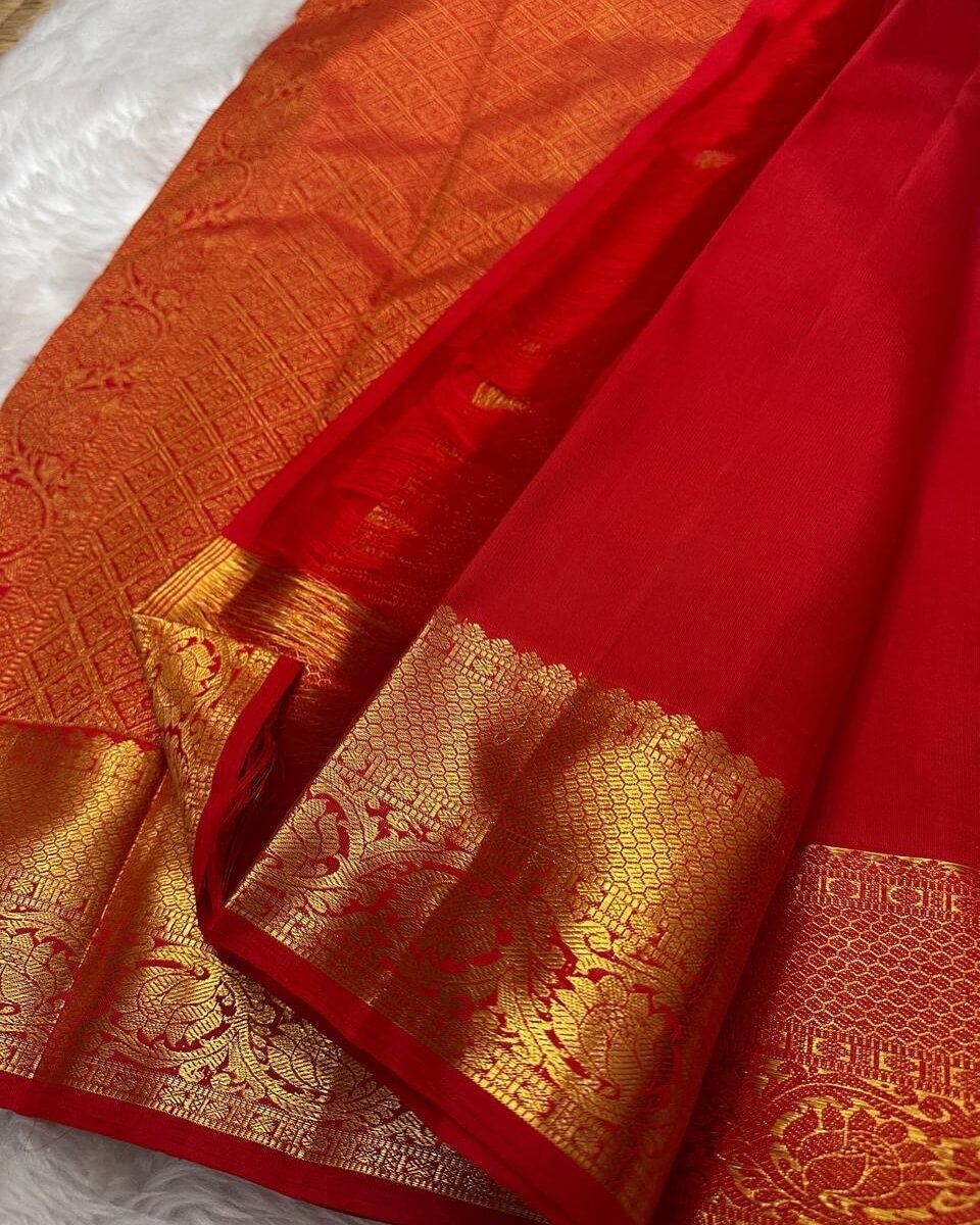 Skinny Red Soft Banarasi Silk Saree With Precious Blouse Piece