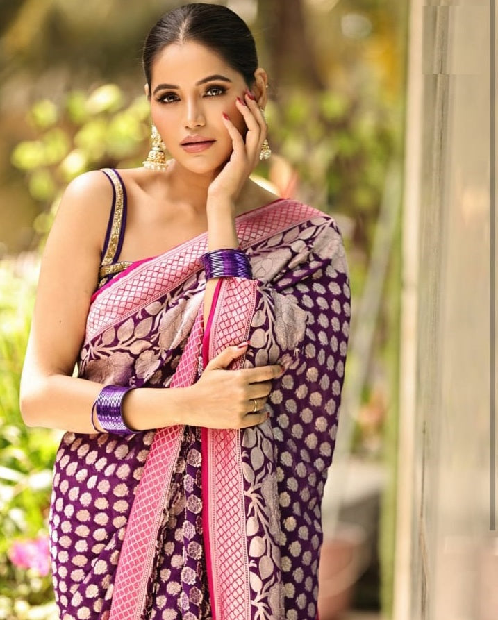 Scrumptious Purple Soft Silk Saree With Supernal Blouse Piece