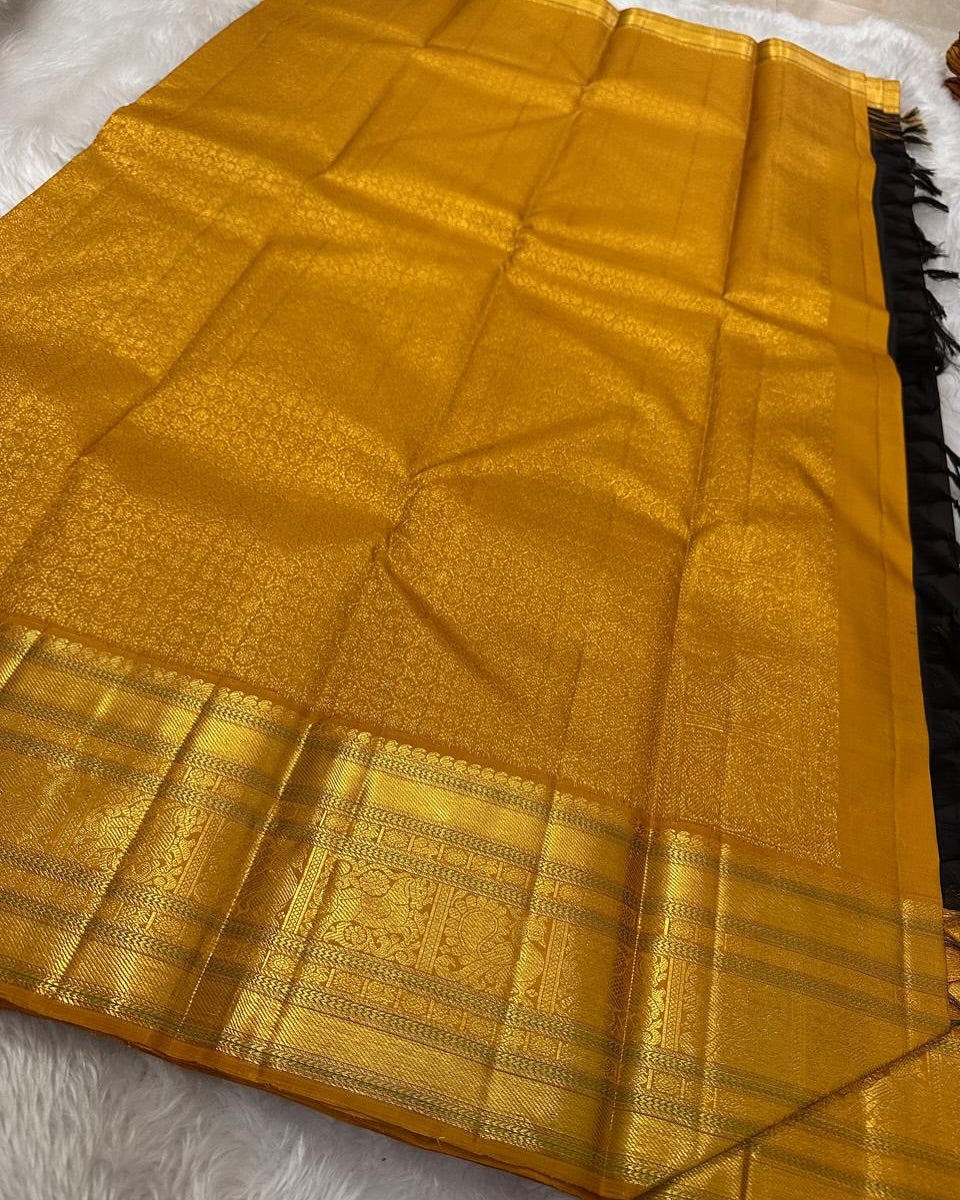 Refreshing Black Soft Silk Saree With Elegant Blouse Piece