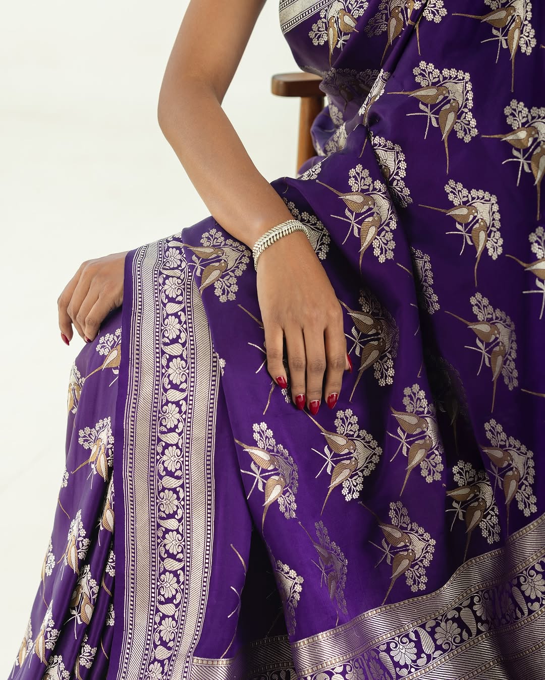 Extraordinary Purple Soft Silk Saree With Outstanding Blouse Piece