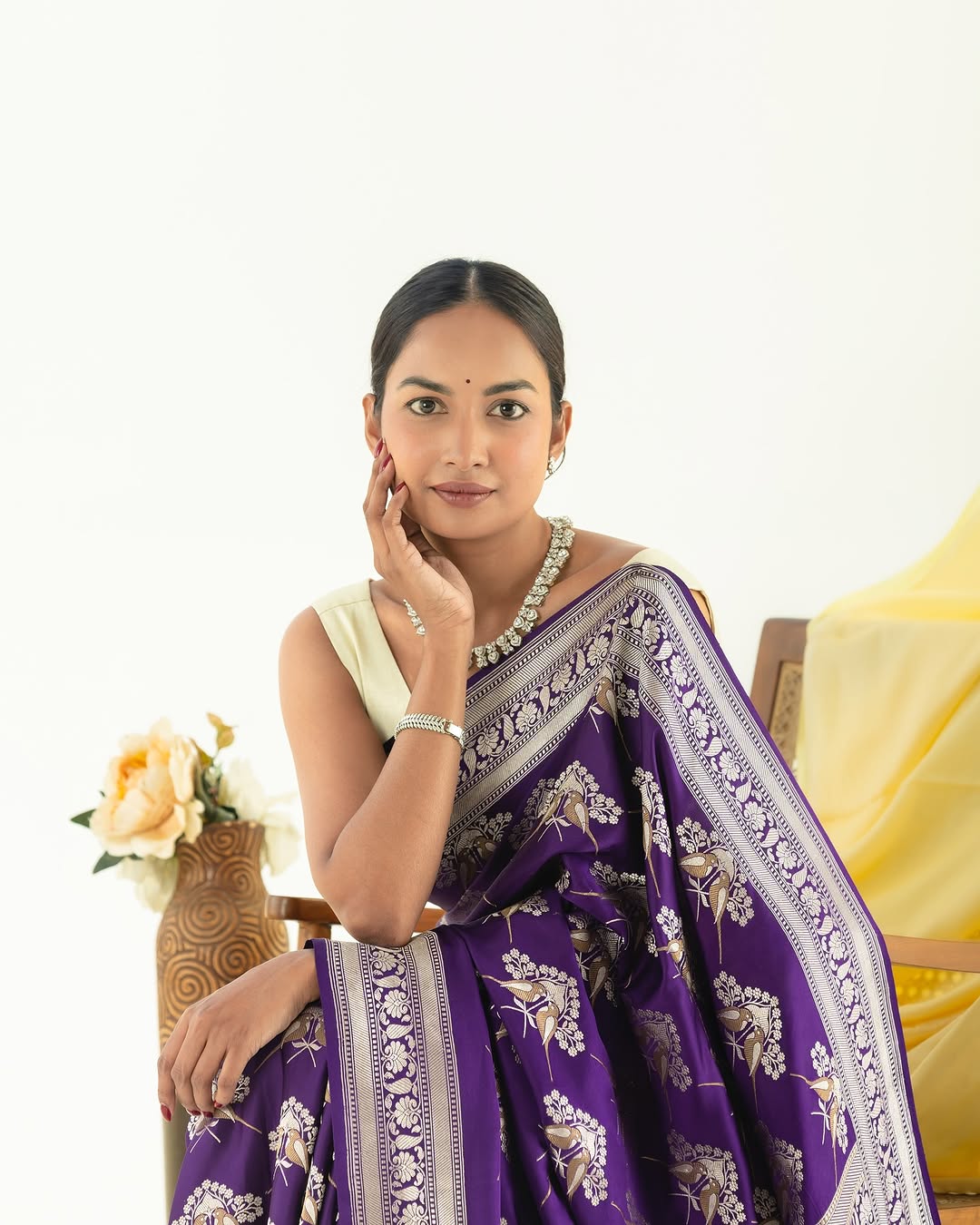 Extraordinary Purple Soft Silk Saree With Outstanding Blouse Piece