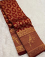 Divine Maroon Pure Zari Weaving Banarasi Silk Saree With Magnetic Blouse Piece