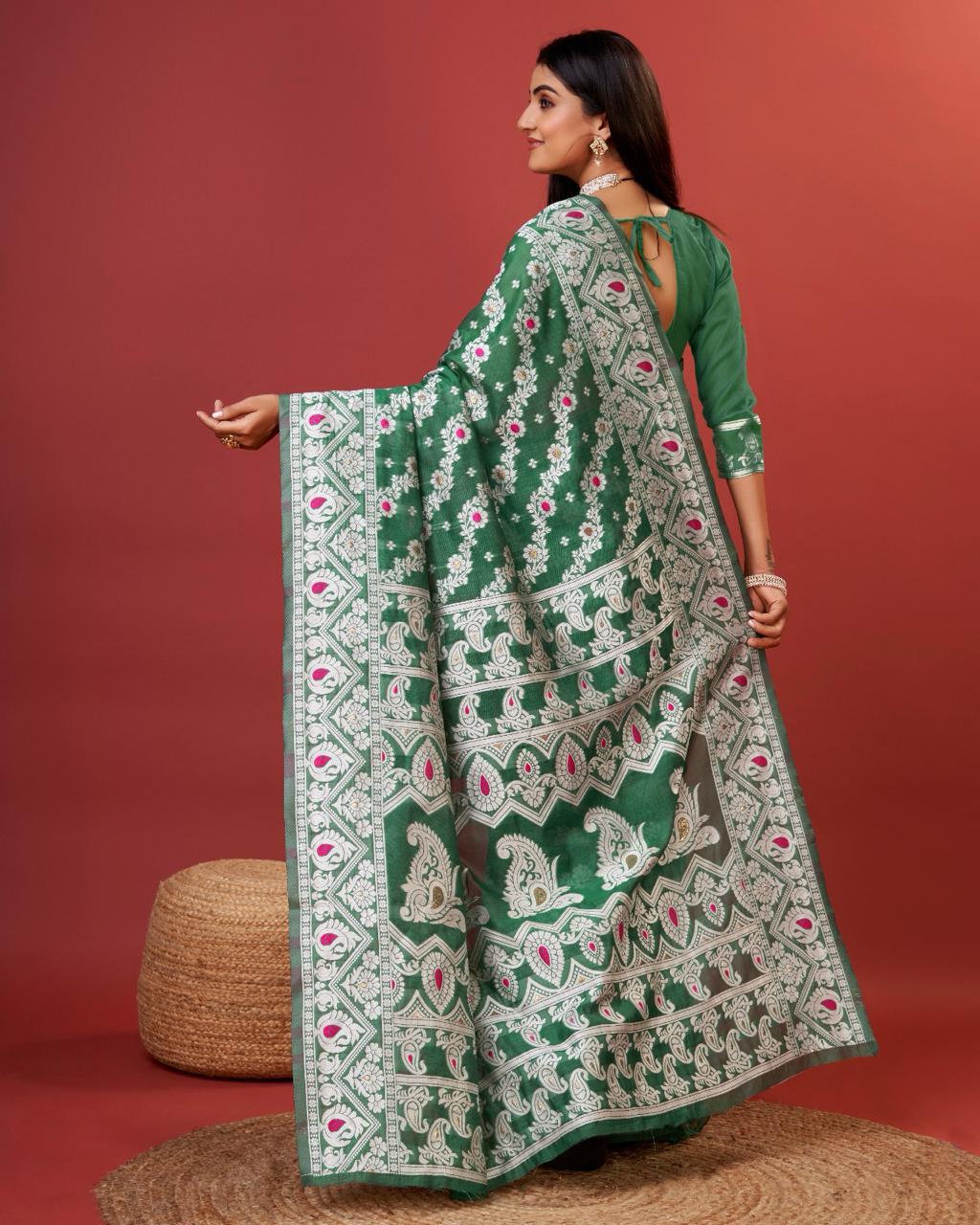 Opulent Green Cotton Silk Saree With Energetic Blouse Piece