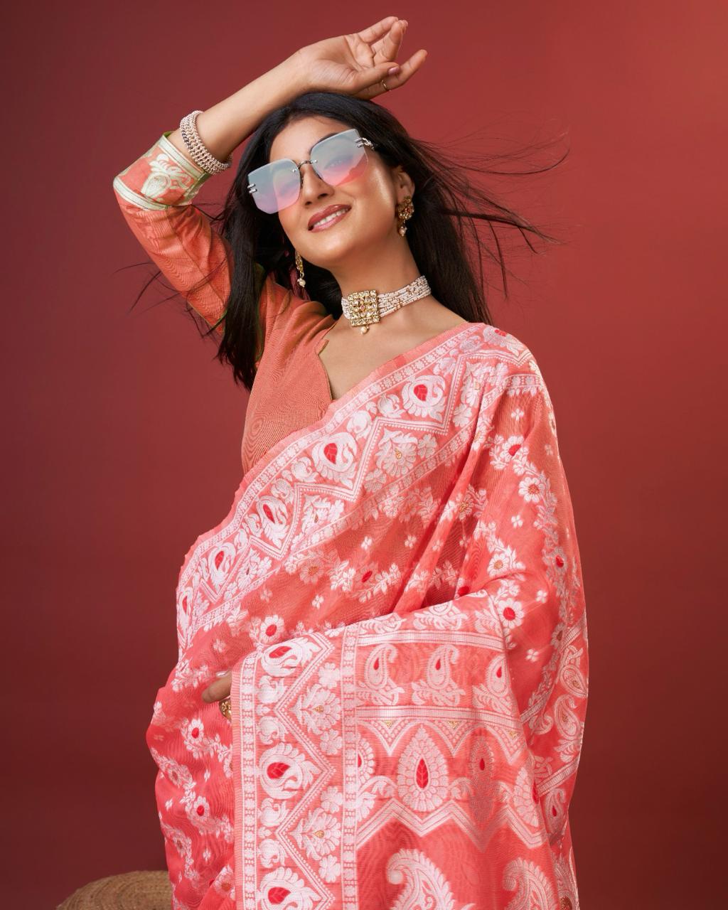 Effulgent Peach Cotton Silk Saree With Sophisticated Blouse Piece