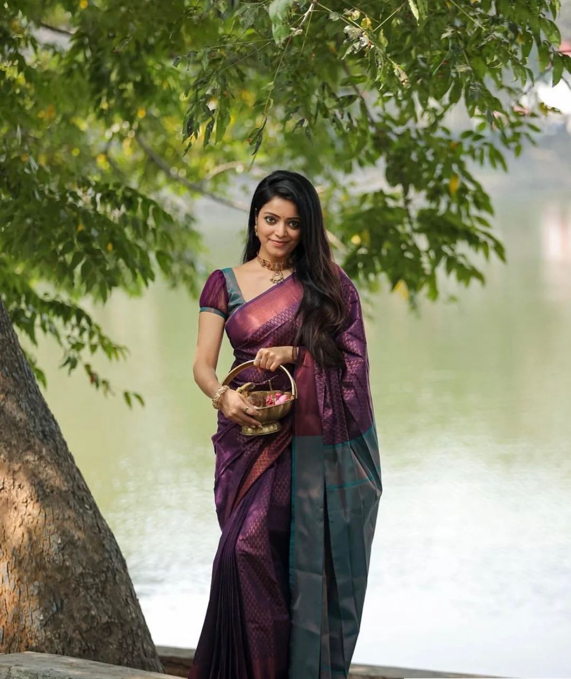 Bucolic Purple Soft Silk Saree With Susurrous Blouse Piece