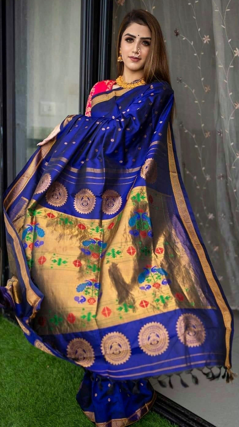 Elision Royal Blue Paithani Silk Saree With Imaginative Blouse Piece