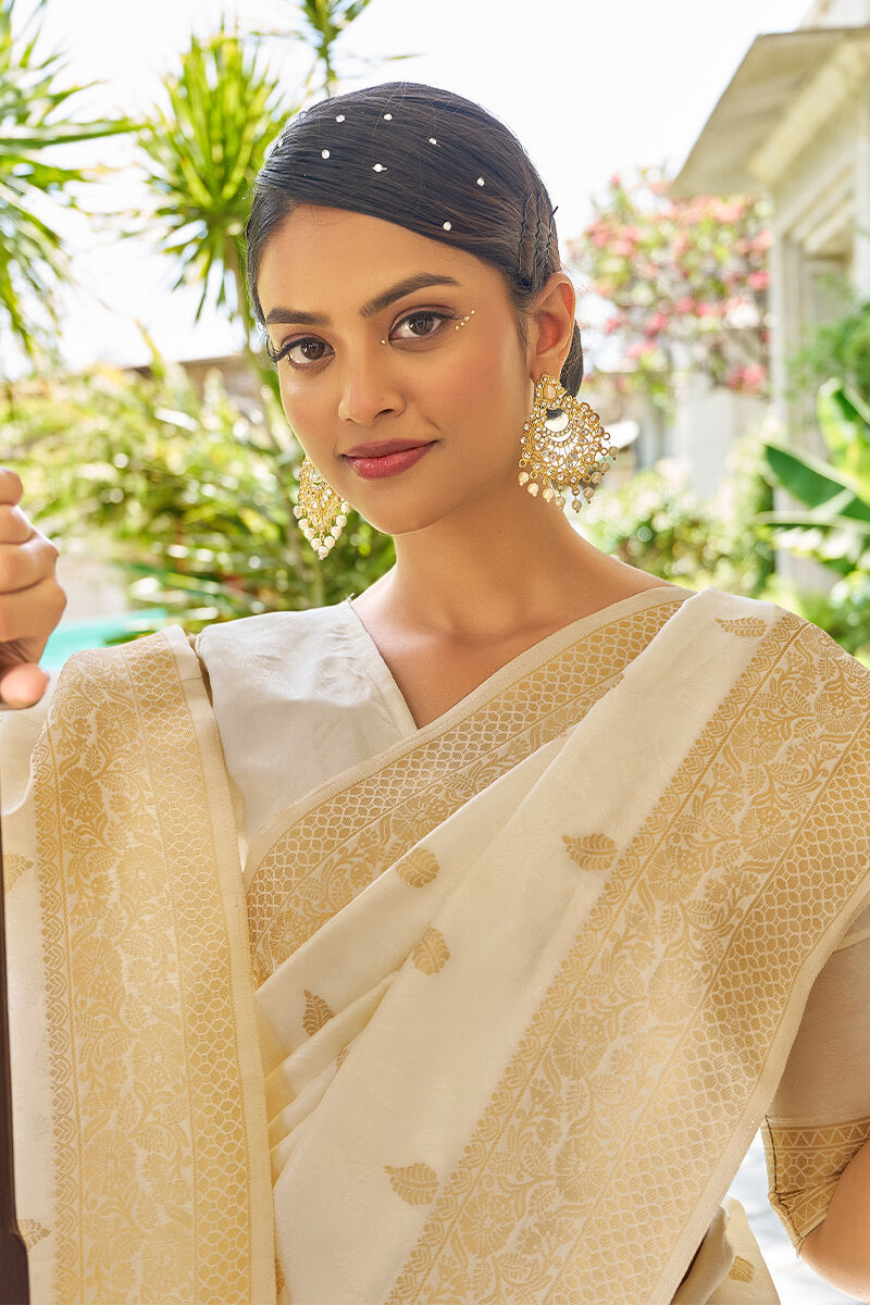 Eloquence Beige Kanjivaram Silk Saree With Brood Blouse Piece