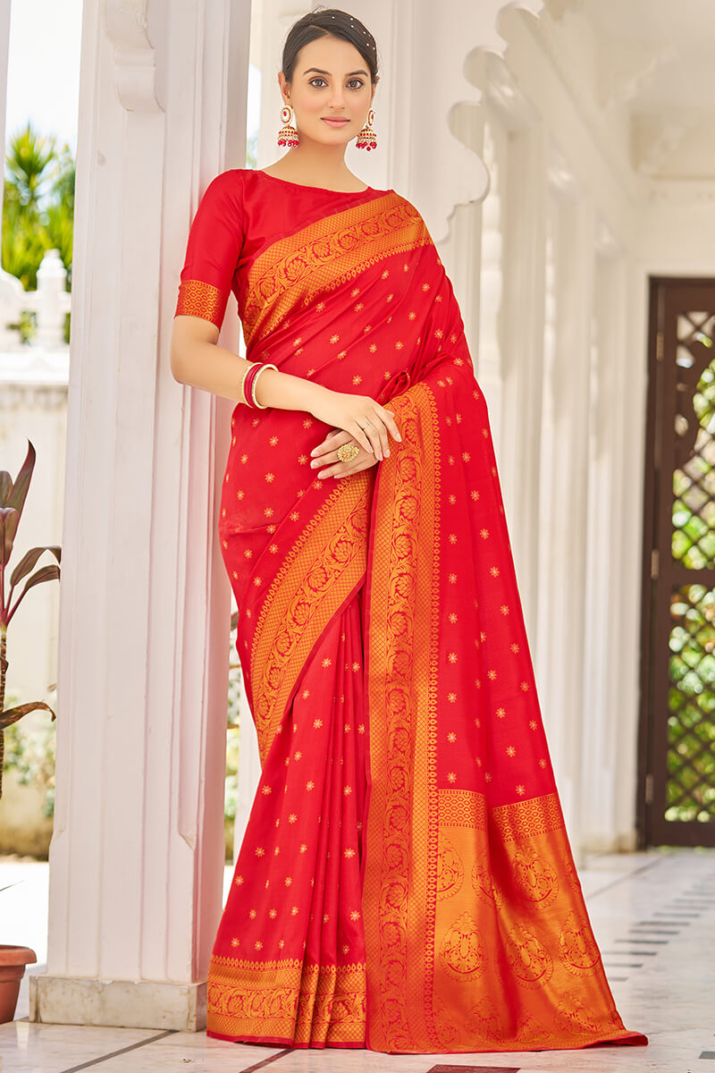 Ebullience Red Kanjivaram Silk Saree With Enticing Blouse Piece