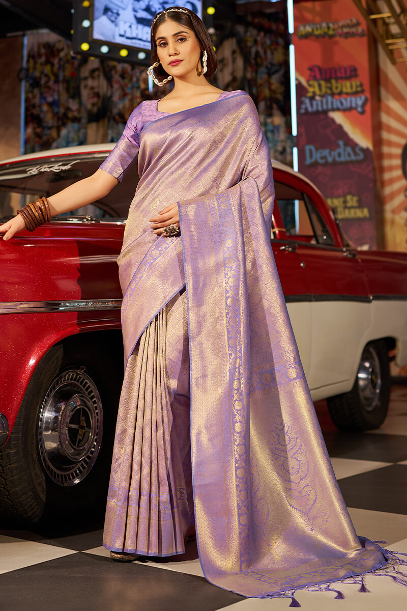 Felicitous Lavender Kanjivaram Silk Saree With Susurrous Blouse Piece