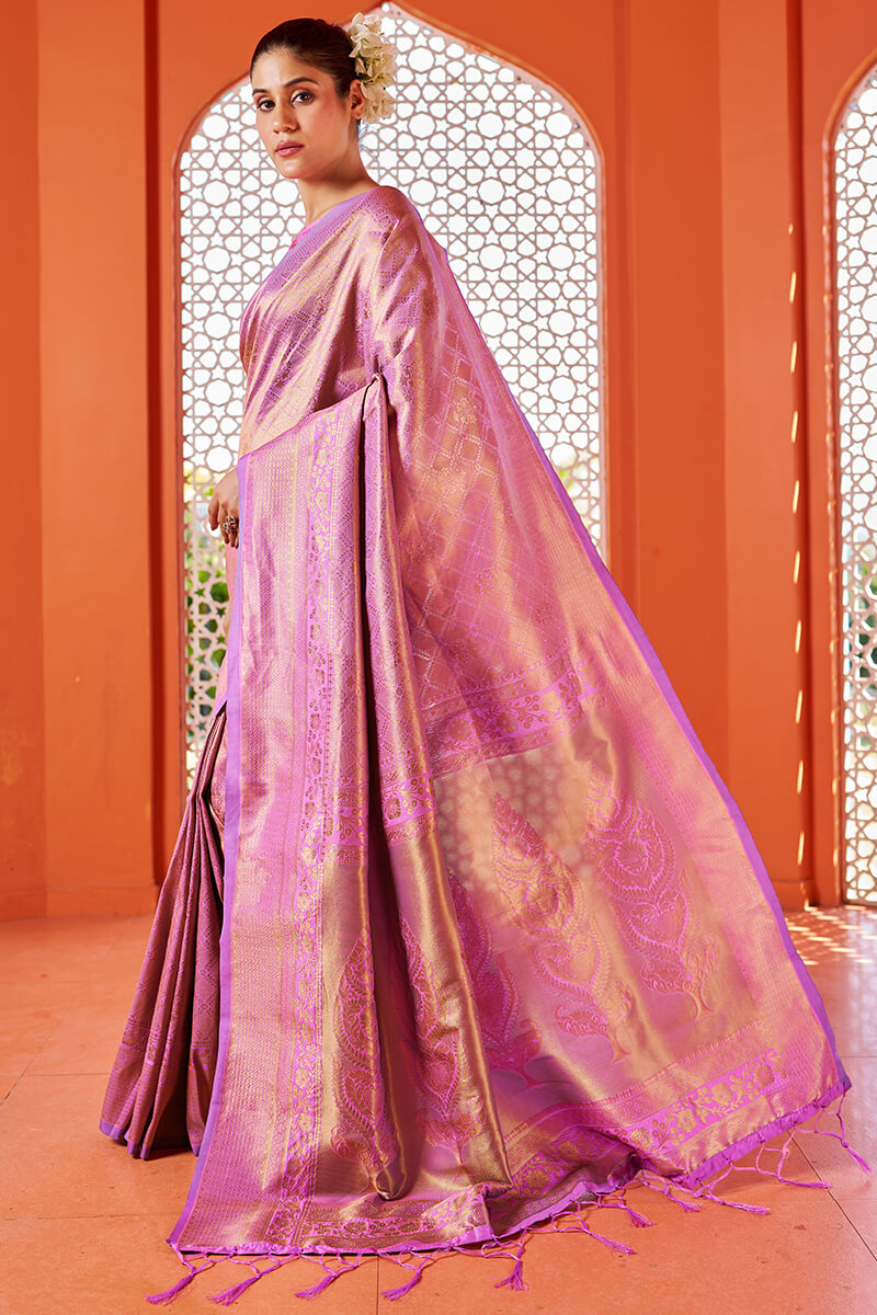 Amiable Pink Kanjivaram Silk Saree With Surreptitious Blouse Piece