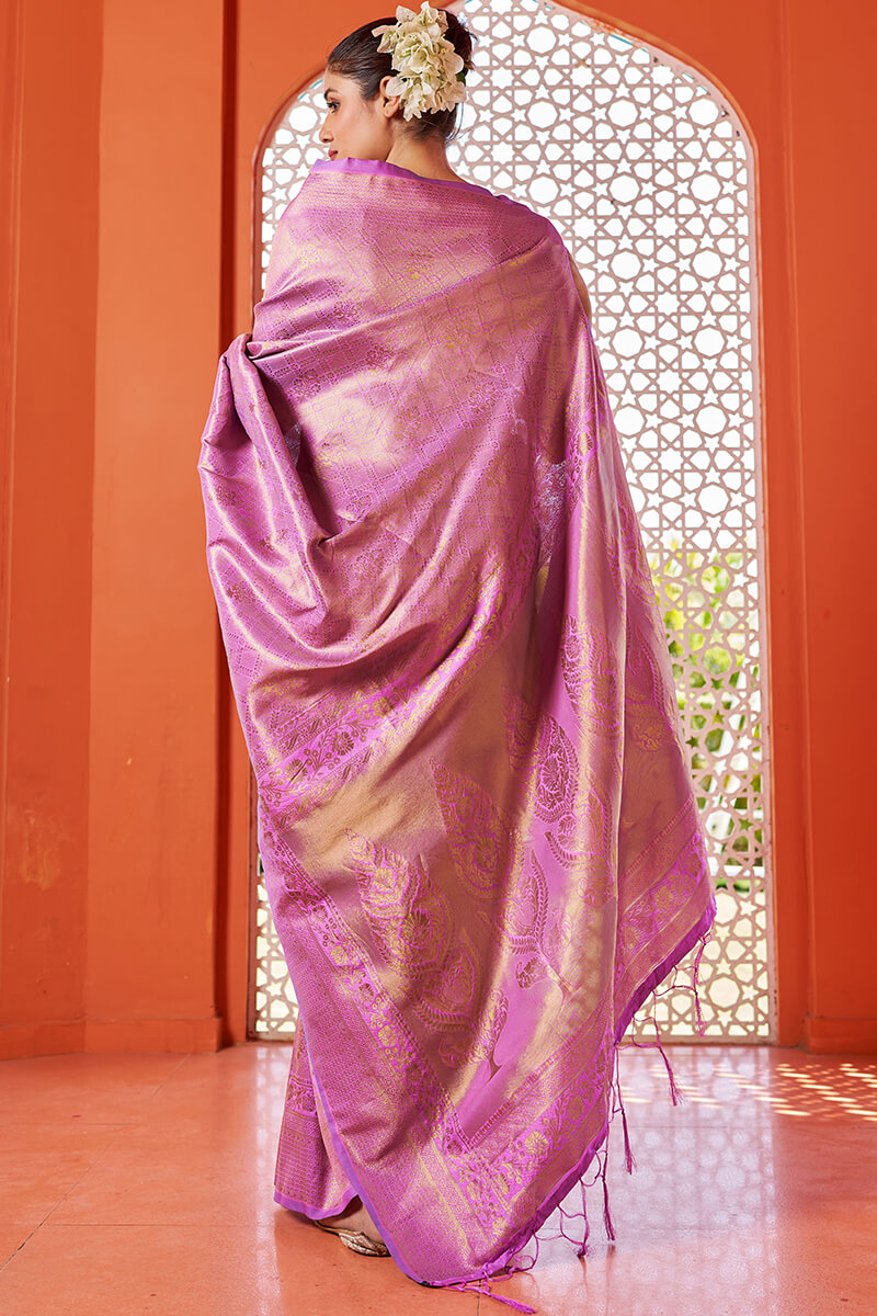 Amiable Pink Kanjivaram Silk Saree With Surreptitious Blouse Piece