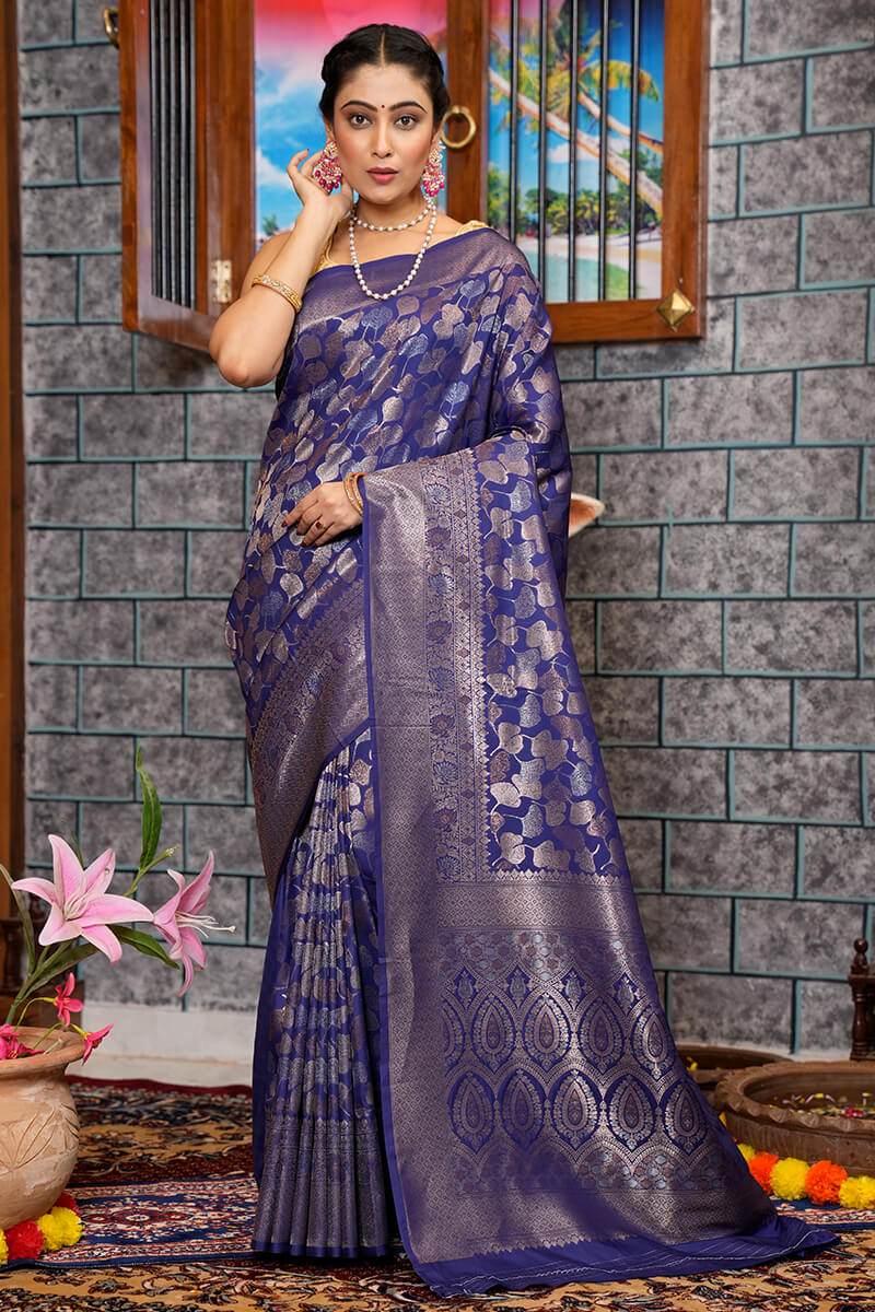 Super extravagant Navy Blue Kanjivaram Silk Saree With Diaphanous Blouse Piece