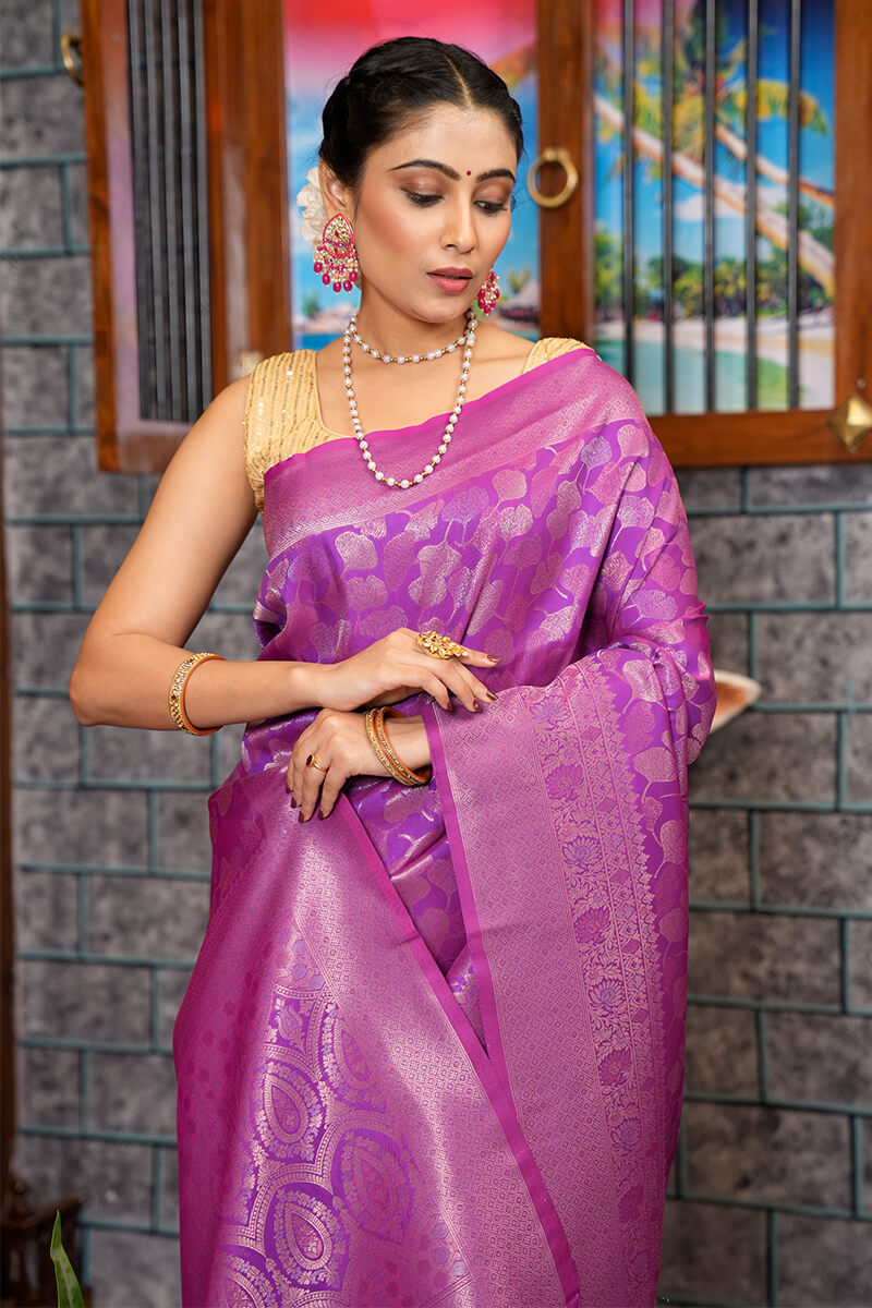 Engaging Purple Kanjivaram Silk Saree With Scintilla Blouse Piece