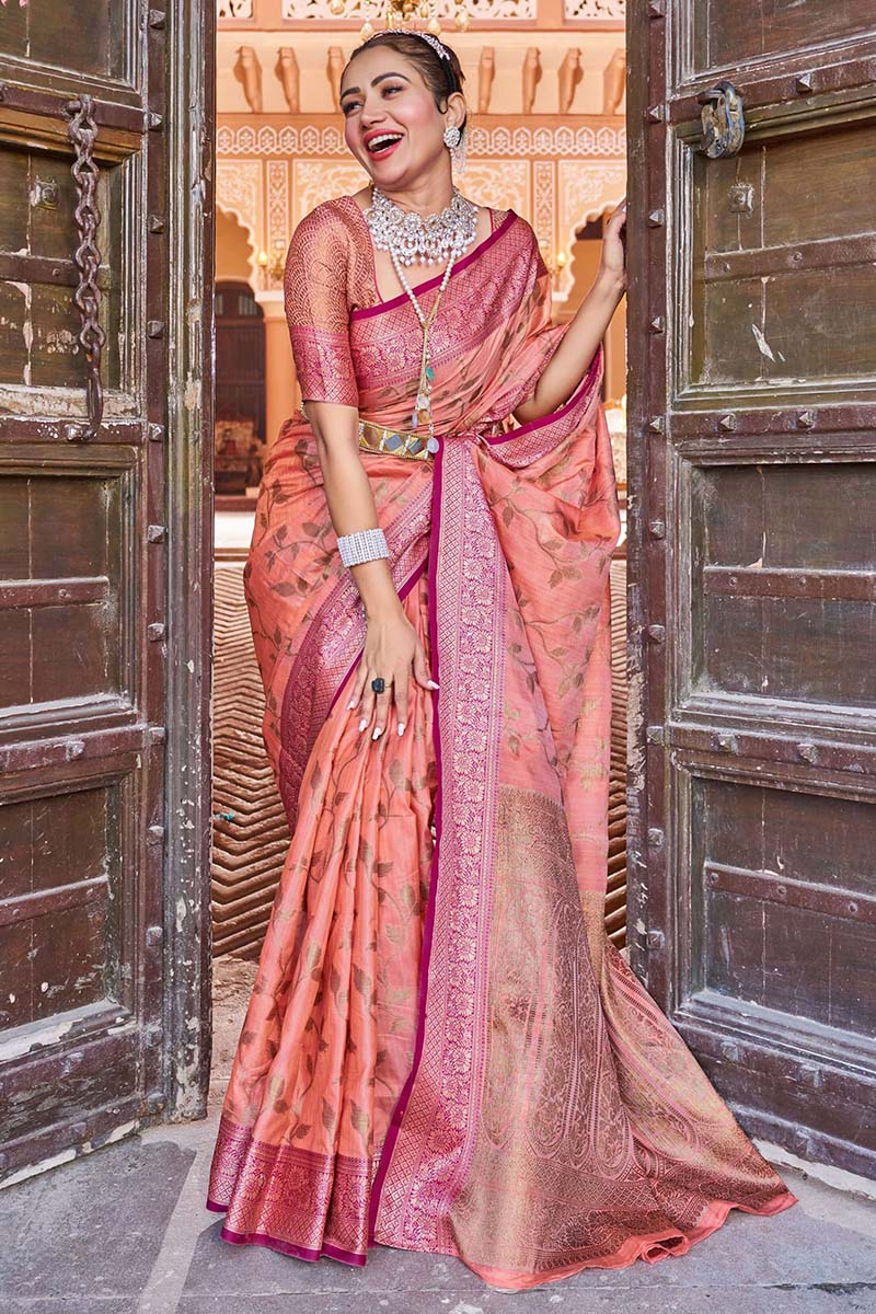 Amazing Peach Soft Banarasi Silk Saree With Gratifying Blouse Piece