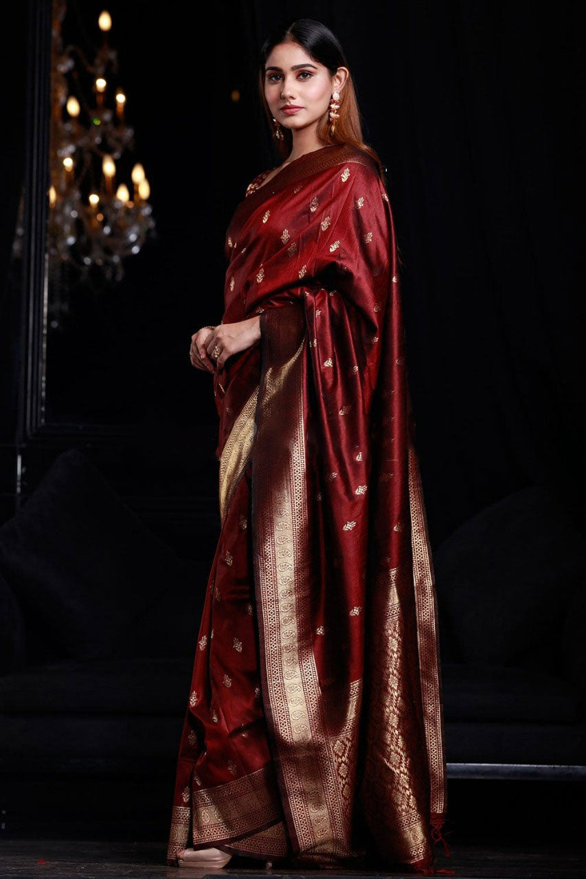 Opulent Maroon Banarasi Silk Saree With Piquant Blouse Piece