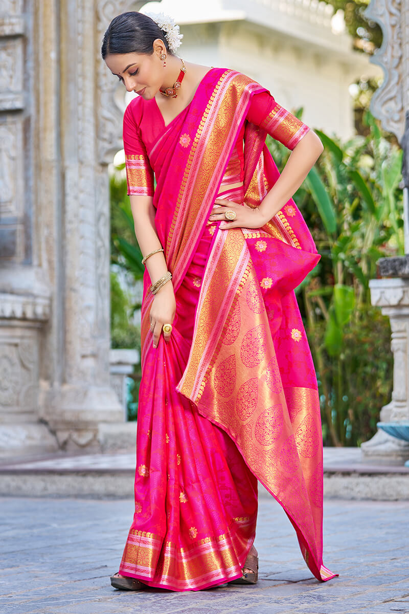 Prominent Dark Pink Kanjivaram Silk Saree With Super classy Blouse Piece