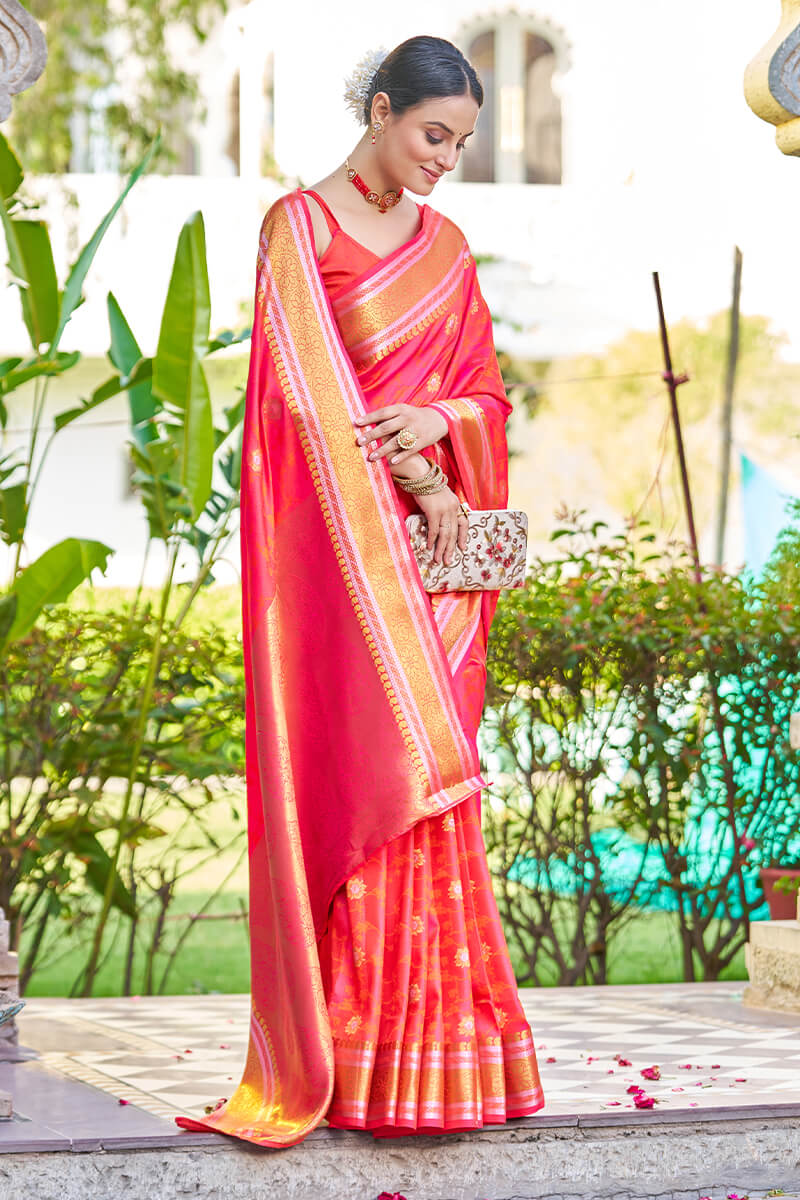 Dalliance Pink Kanjivaram Silk Saree With Admirable Blouse Piece