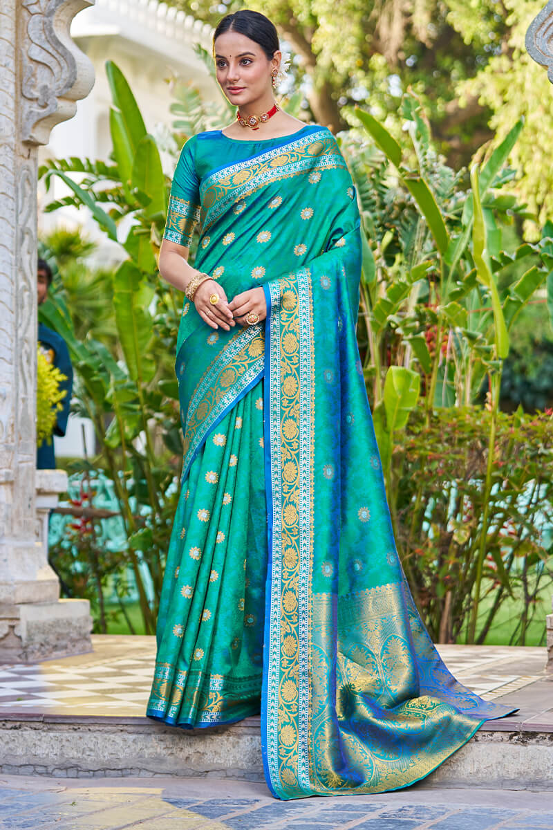 Conflate Rama Kanjivaram Silk Saree With Traditional Blouse Piece