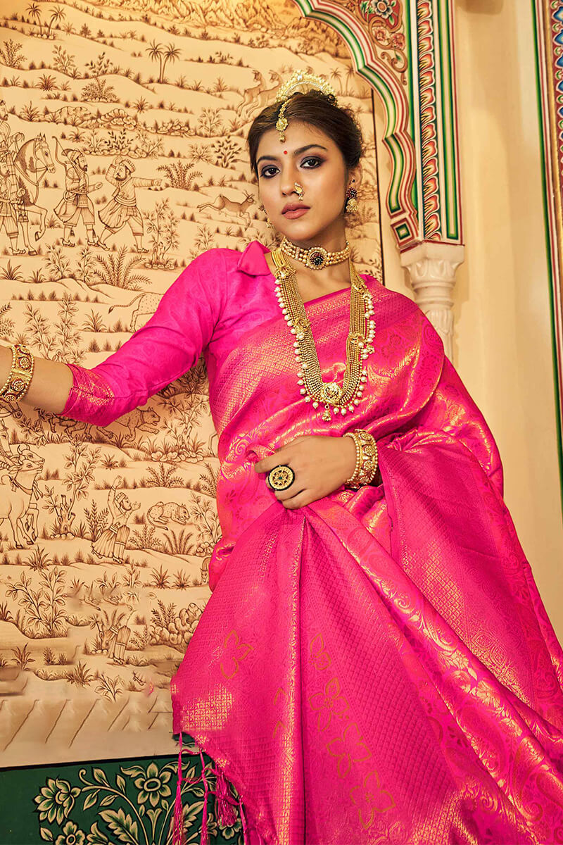 An insanely Dark Pink Kanjivaram Silk Saree With Bucolic Blouse Piece