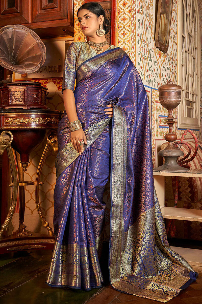 Redolent Blue Kanjivaram Silk Saree With Fugacious Blouse Piece