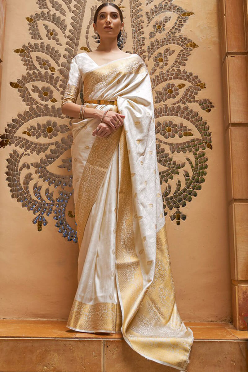 Gossamer White Kanjivaram Silk Saree With Desuetude Blouse Piece