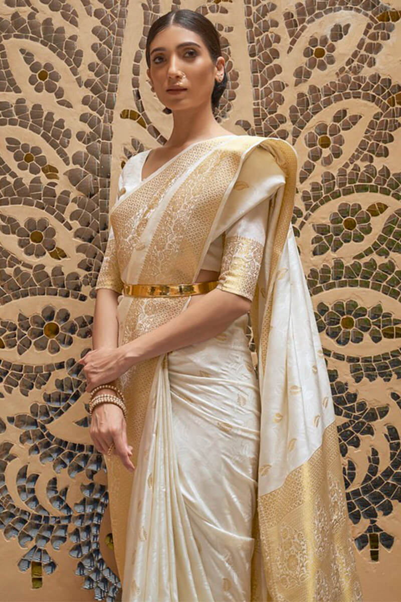 Gossamer White Kanjivaram Silk Saree With Desuetude Blouse Piece