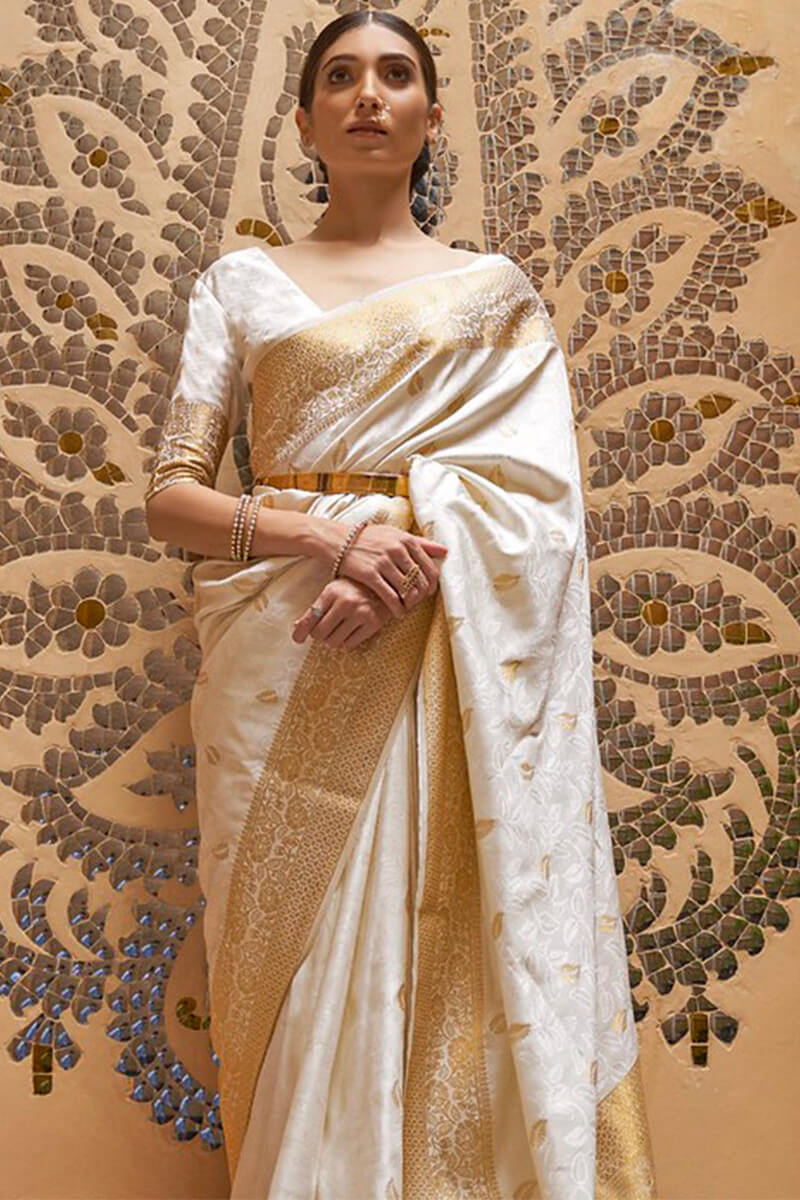 Gossamer White Kanjivaram Silk Saree With Desuetude Blouse Piece