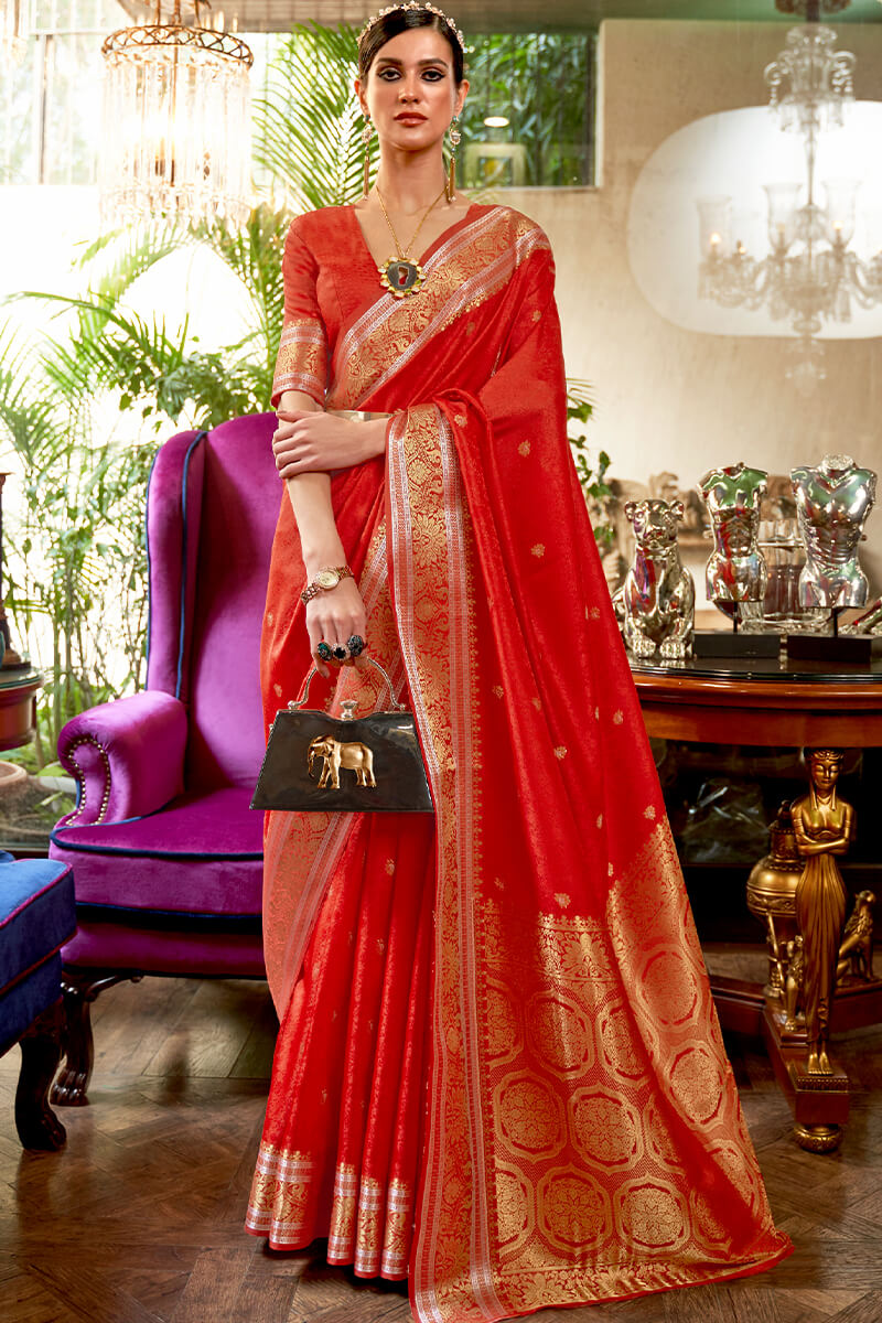 Ephemeral Red Kanjivaram Silk Saree With Chatoyant Blouse Piece