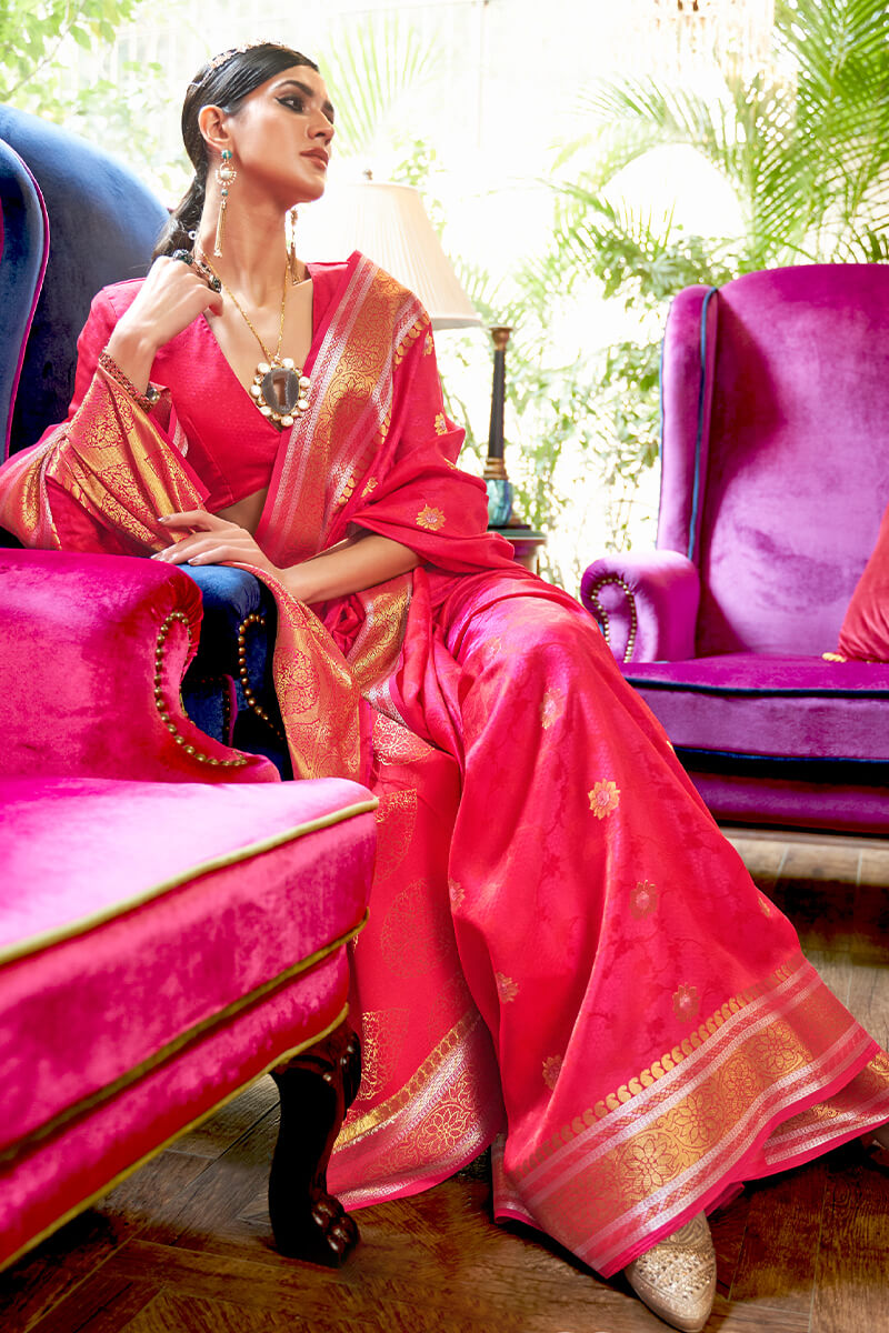 Delightful Dark Pink Kanjivaram Silk Saree With Angelic Blouse Piece