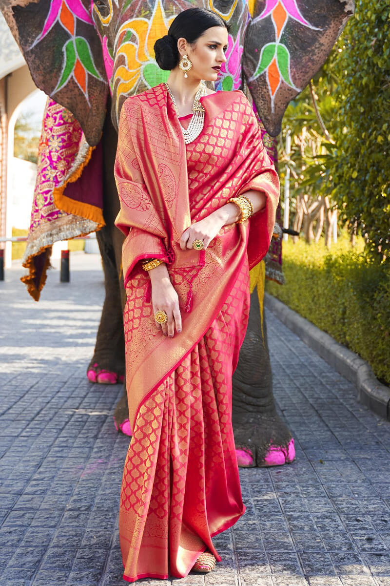 Hypnotic Dark Pink Kanjivaram Silk Saree With An insanely Blouse Piece