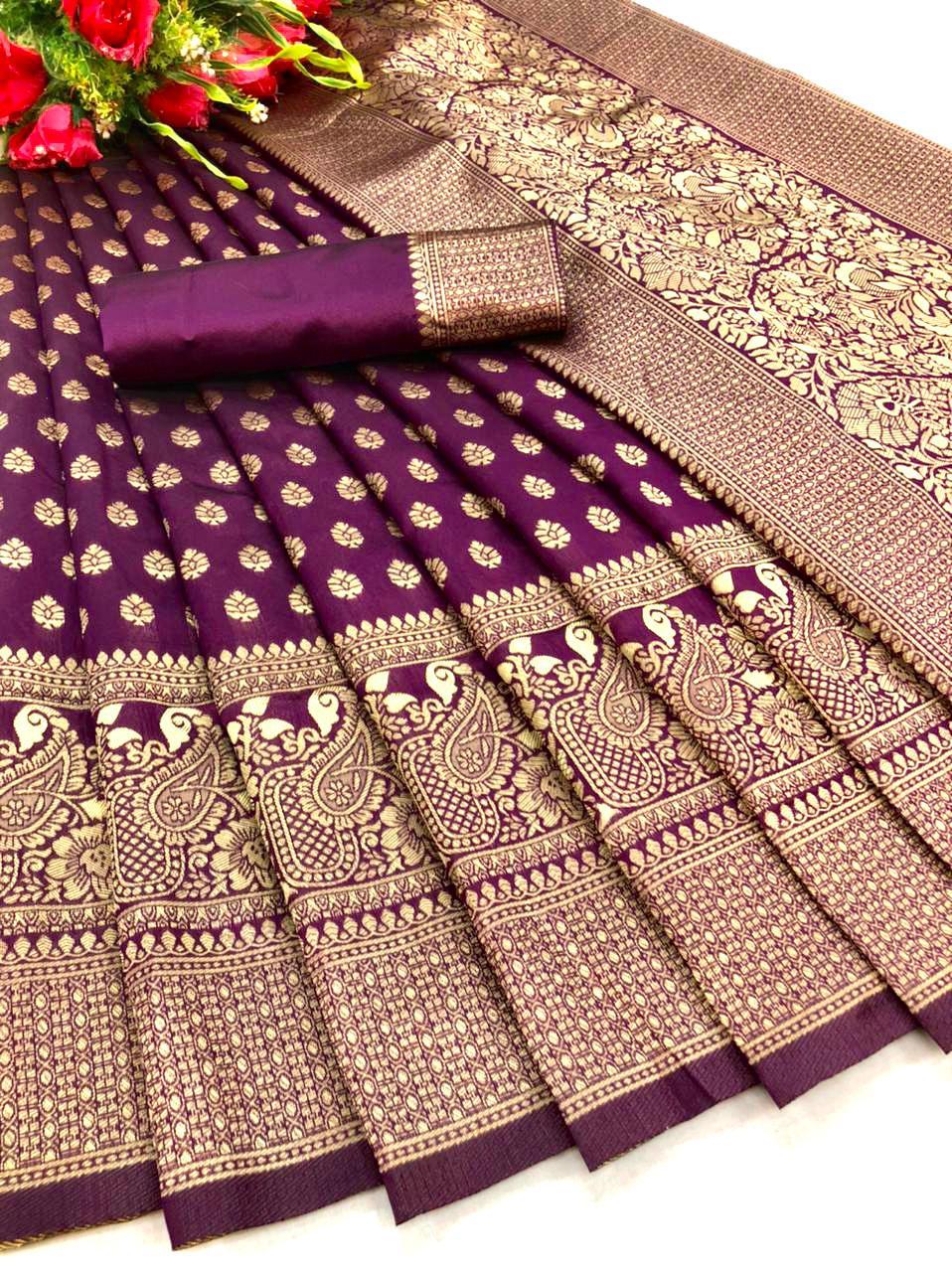 Super classy Purple Soft Banarasi Silk Saree With Seraglio Blouse Piece