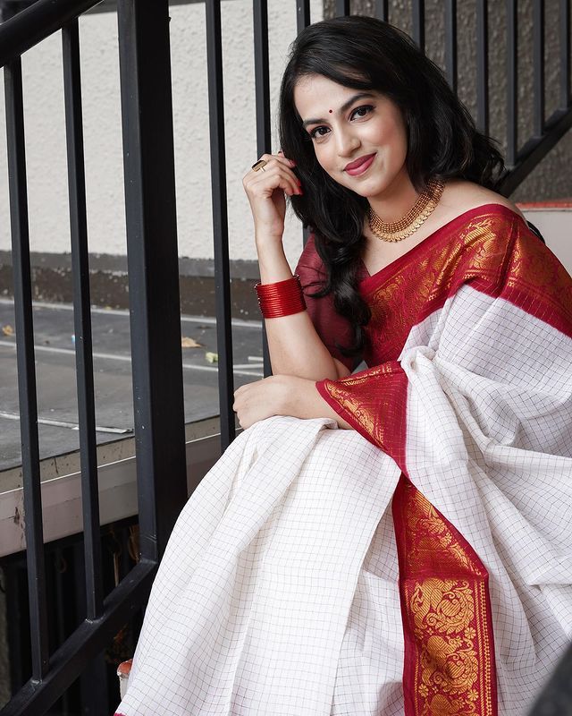 Palimpsest Off White Soft Banarasi Silk Saree With Enigmatic Blouse Piece