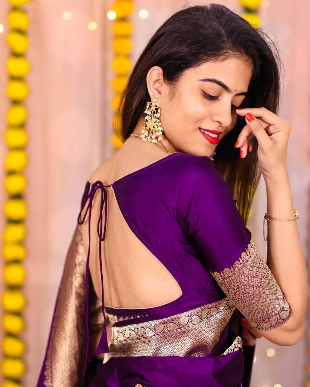 Enticing Purple Soft Banarasi Silk Saree With Pleasurable Blouse Piece