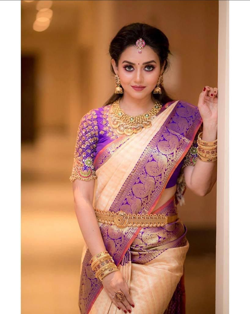 Snappy Peach Soft Silk Saree With Transcendent Blouse Piece