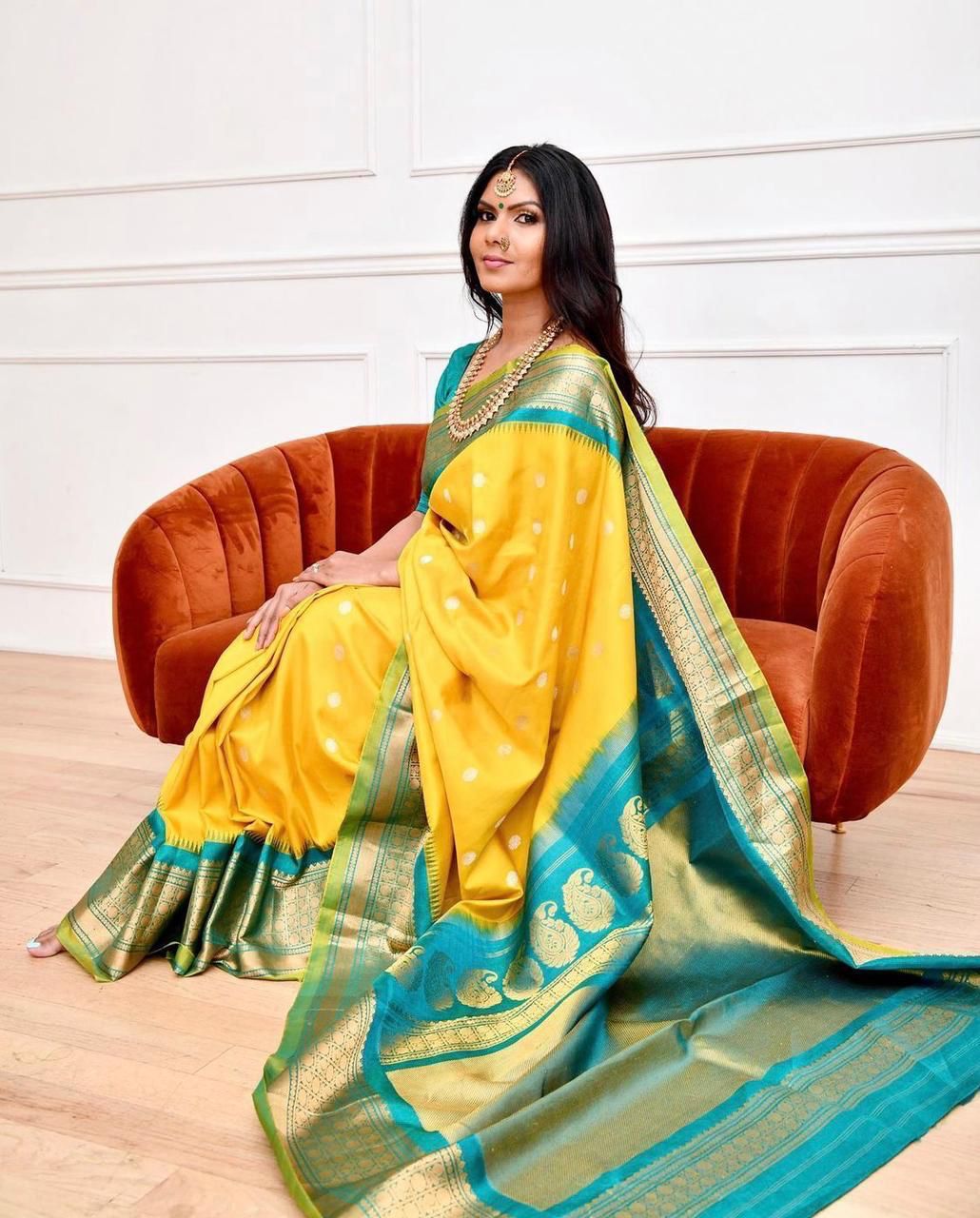 Mesmeric Yellow Soft Banarasi Silk Saree With Evocative Blouse Piece