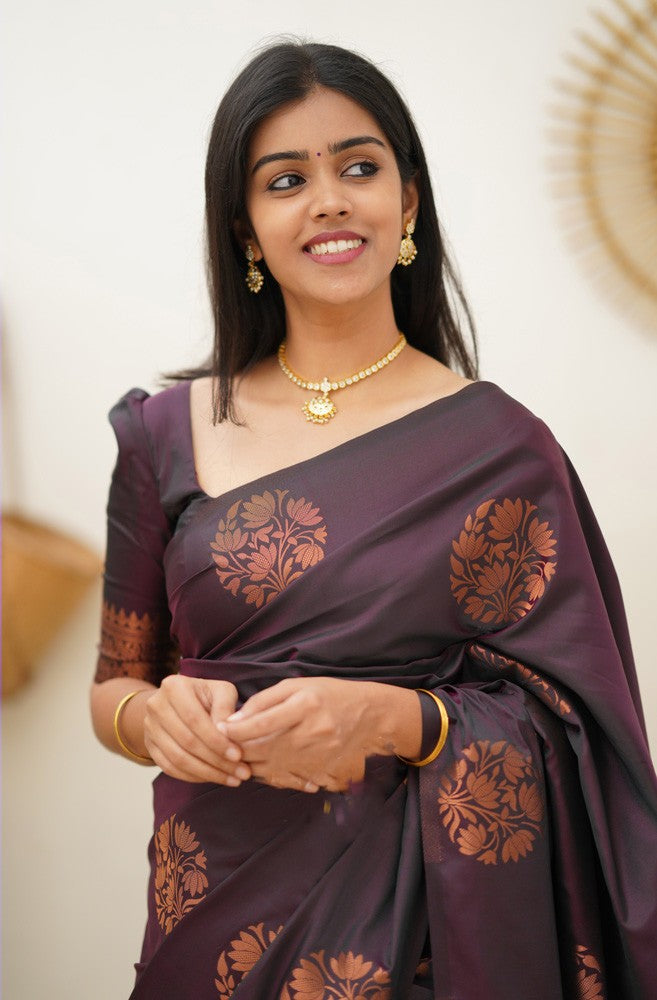 Dissemble Purple Soft Silk Saree With Comely Blouse Piece